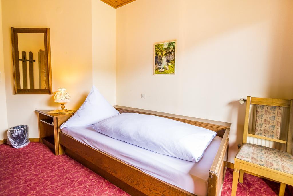Waldhotel Kaltenborn  Zimmer foto